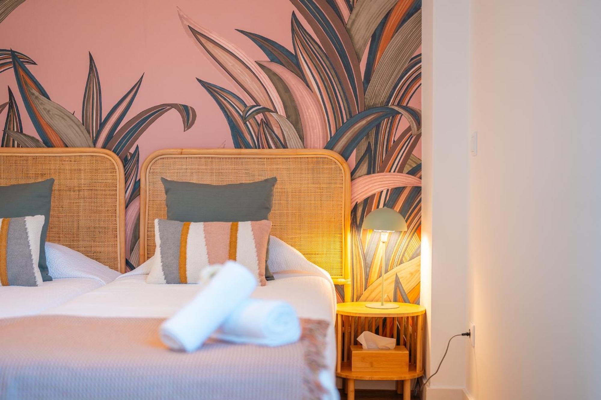 The Pink Palm Apartment Funchal  Bagian luar foto