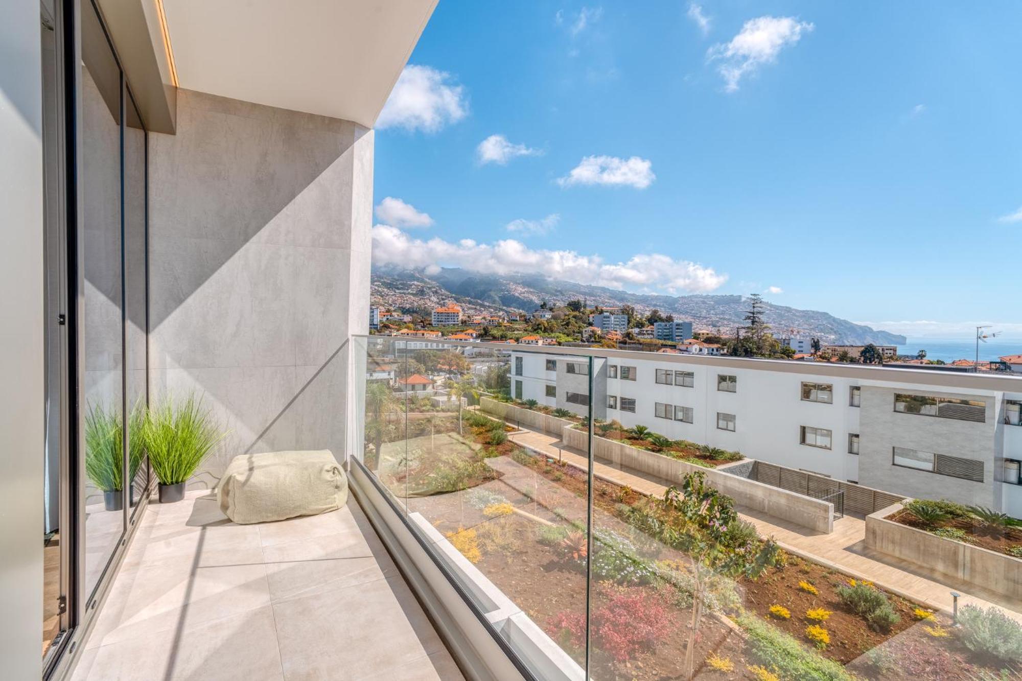 The Pink Palm Apartment Funchal  Bagian luar foto