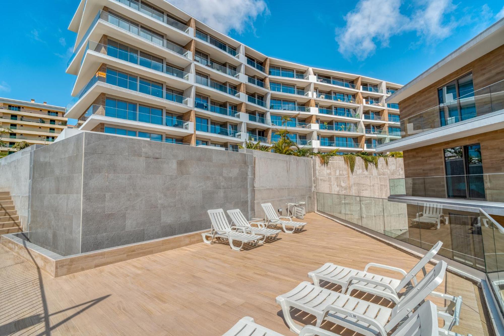 The Pink Palm Apartment Funchal  Bagian luar foto
